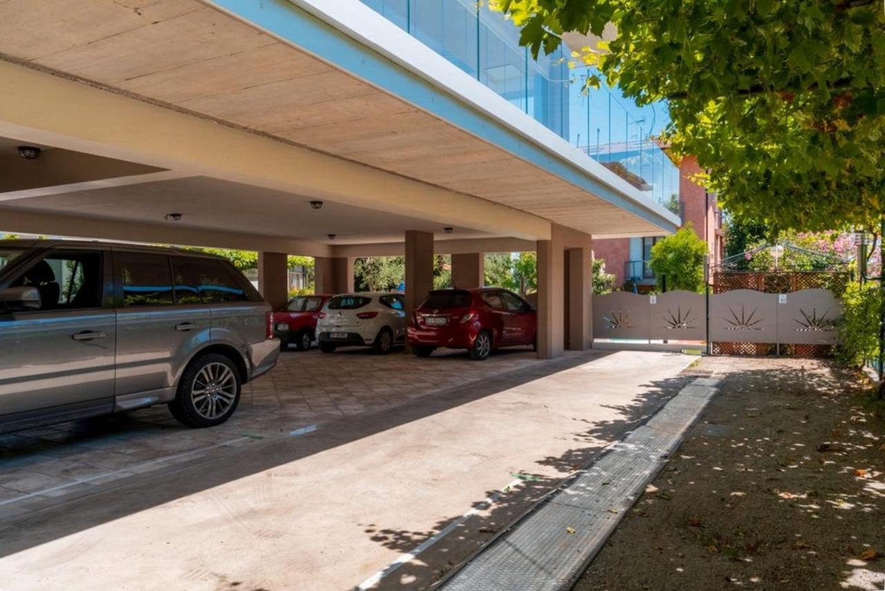 Hotel Benaco Sirmione Exterior photo